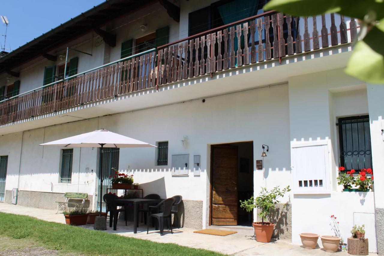 Bed and Breakfast Il Casolare Del Medio Olona Fagnano Olona Екстер'єр фото