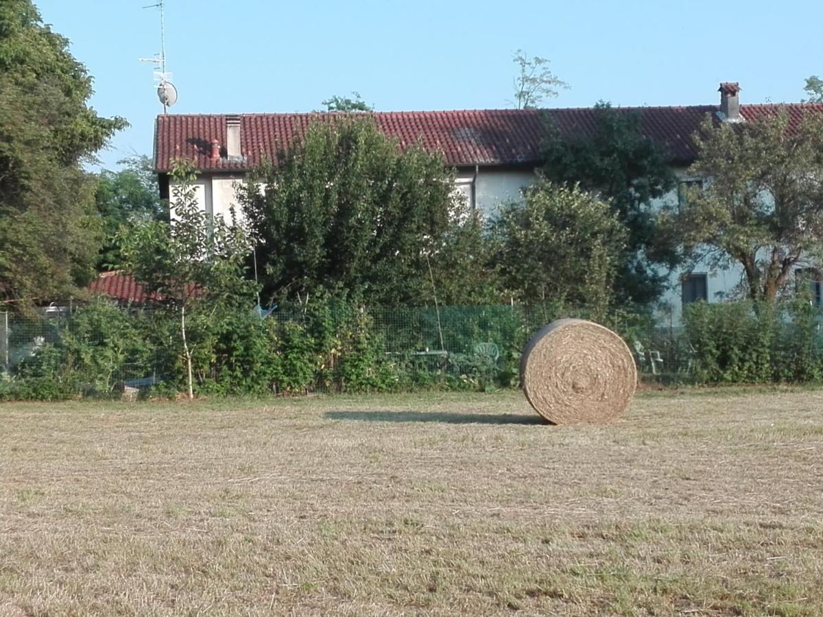 Bed and Breakfast Il Casolare Del Medio Olona Fagnano Olona Екстер'єр фото