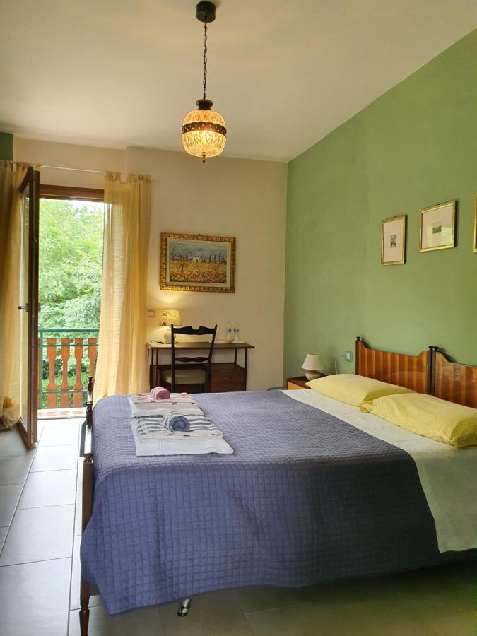 Bed and Breakfast Il Casolare Del Medio Olona Fagnano Olona Екстер'єр фото