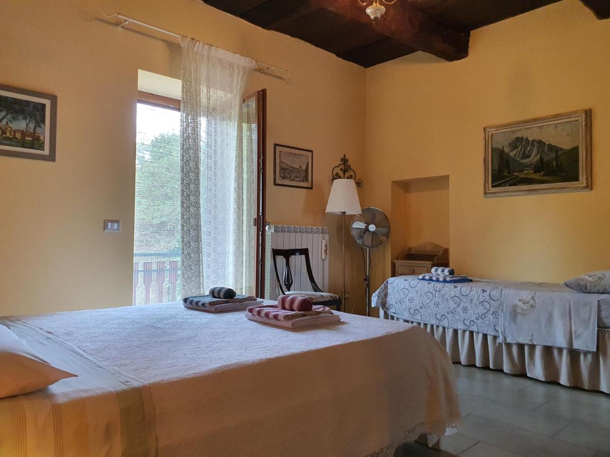 Bed and Breakfast Il Casolare Del Medio Olona Fagnano Olona Екстер'єр фото