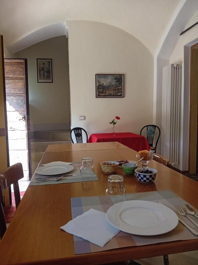 Bed and Breakfast Il Casolare Del Medio Olona Fagnano Olona Екстер'єр фото
